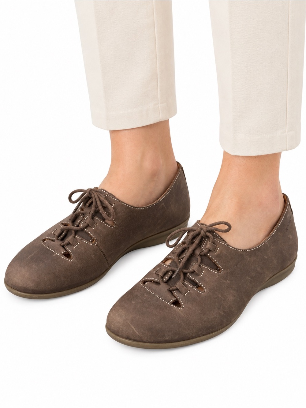 Size 6.5 Mephisto Women’s Odilia Brown Leather Lace-Up Cutout Flats